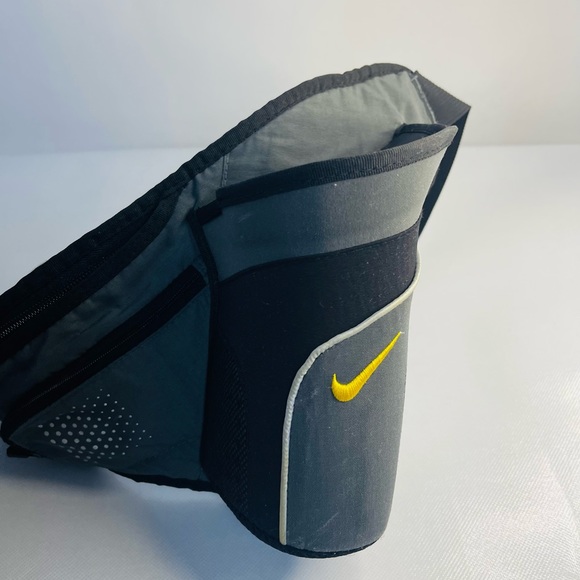 Nike running belt - Picture 5 of 6